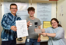 NRW-LANDESSIEGER, Biologie: „Plastic Revolution – plastikfressende Mikroorganismen", Malte Cox, Leo Roer, Beeke Drechsler, Städtisches Wilhelm Hittorf Gymnasium Münster. © Henkel AG & Co. KGaA
